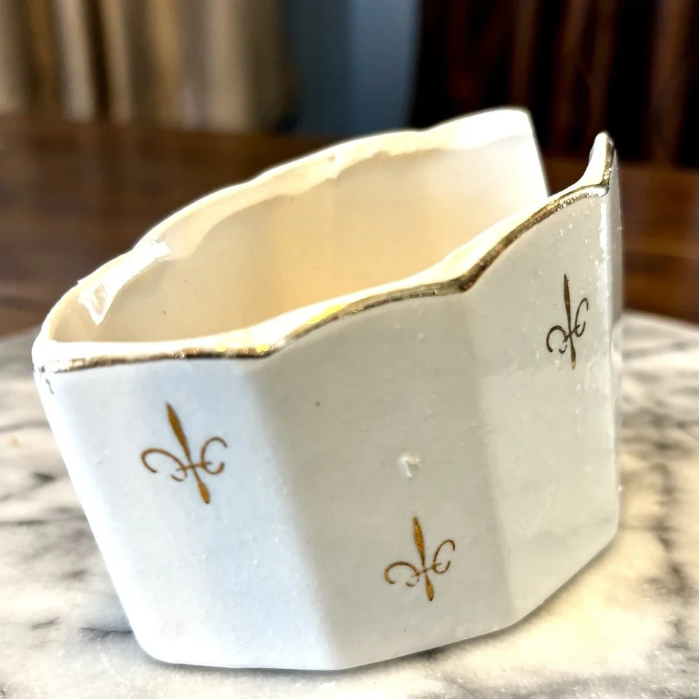 VTG 1950s 50s Ceramic White Gold Fleur de‎ Lis Lys Flatware Caddy Spoon Rest
